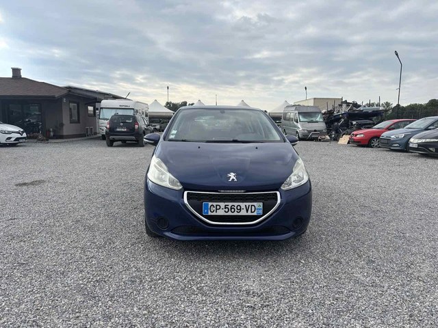 Peugeot 208 1.4, Нов внос, FRANCE. - автомобили, коли, обяви за нови и употребявани 0
