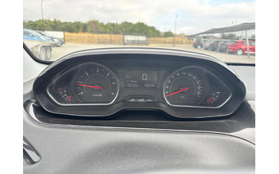 Peugeot 208 1.4, Нов внос, FRANCE. - автомобили, коли, обяви за нови и употребявани 13