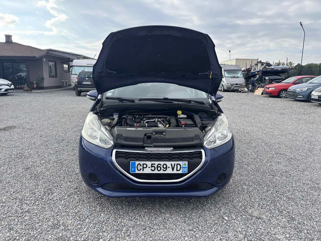 Peugeot 208 1.4, Нов внос, FRANCE. - автомобили, коли, обяви за нови и употребявани 14