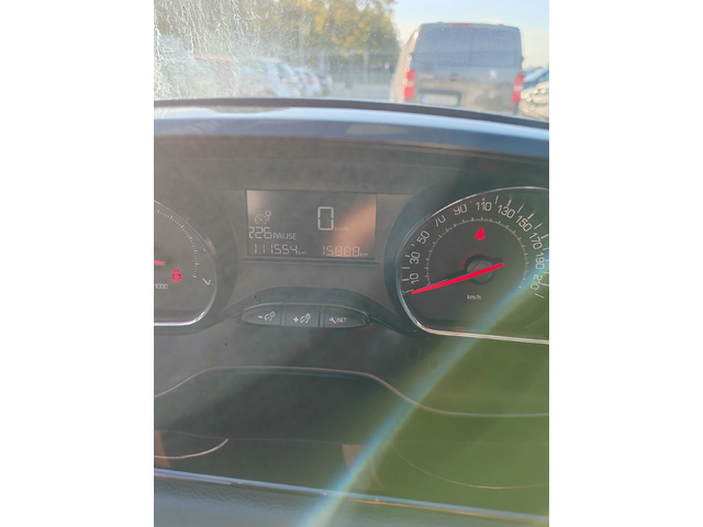 Peugeot 208 1.0, 68к.с. - автомобили, коли, обяви за нови и употребявани 12