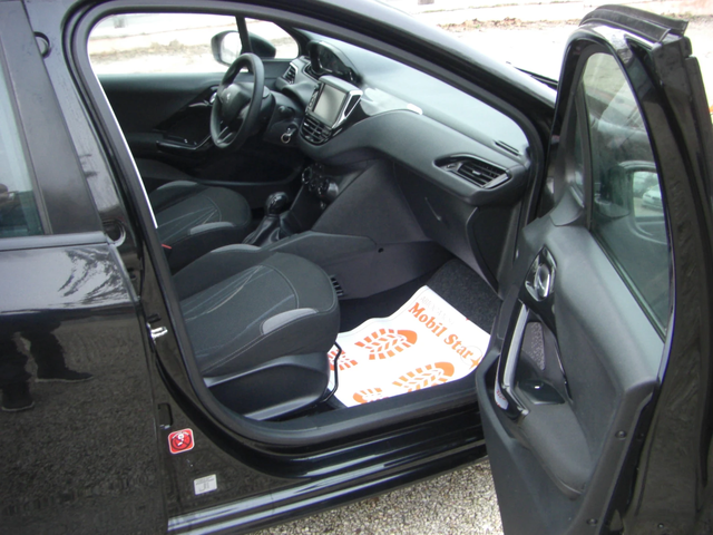 Peugeot 208 1.4hdi NAVI EURO 5B - автомобили, коли, обяви за нови и употребявани 14