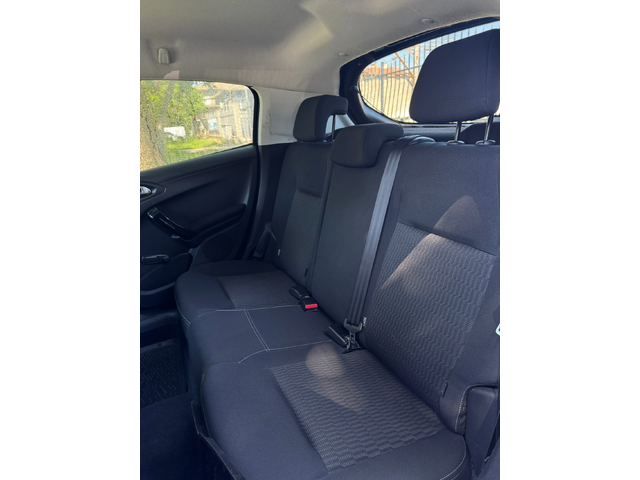 Peugeot 208 1.2 BENZIN AUSTRIA - автомобили, коли, обяви за нови и употребявани 14