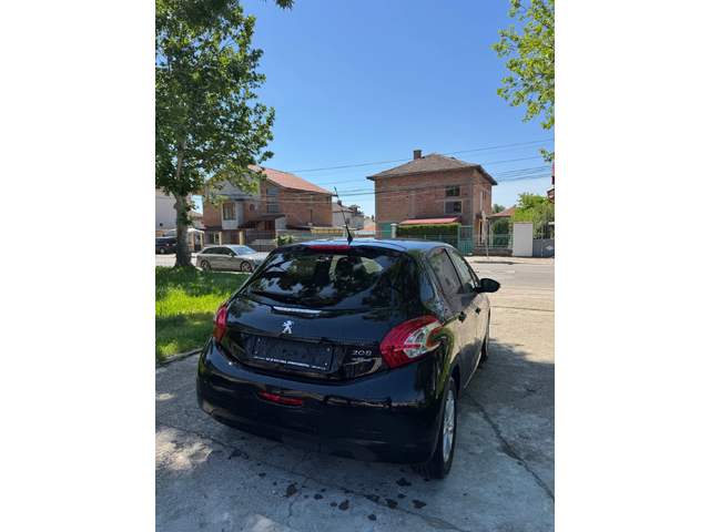 Peugeot 208 1.2 BENZIN AUSTRIA - автомобили, коли, обяви за нови и употребявани 4