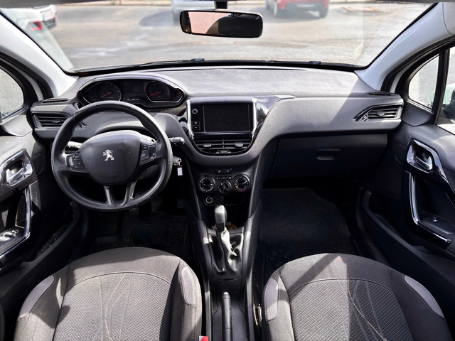 Peugeot 208 - автомобили, коли, обяви за нови и употребявани 7