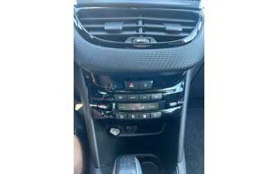 Peugeot 208 1.6BlueHDI 120.000km!!! Камера!!! - автомобили, коли, обяви за нови и употребявани 12