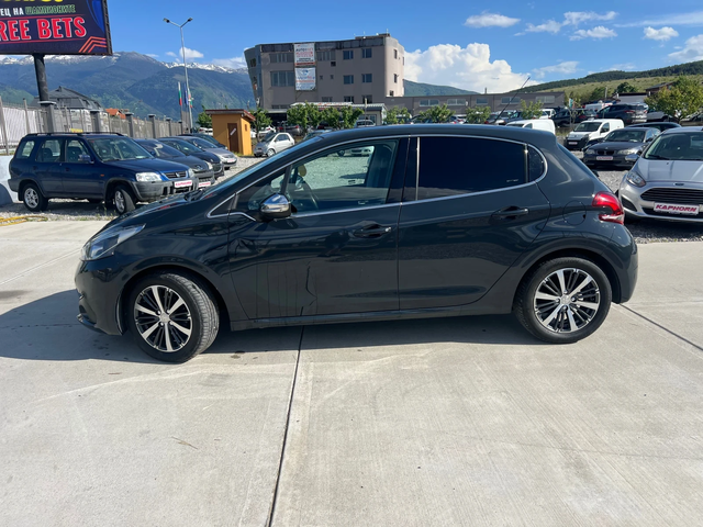 Peugeot 208 1.6BlueHDI 120.000km!!! Камера!!! - автомобили, коли, обяви за нови и употребявани 2