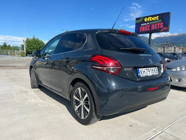 Peugeot 208 1.6BlueHDI 120.000km!!! Камера!!! - автомобили, коли, обяви за нови и употребявани 3