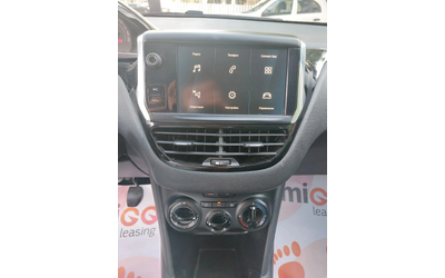 Peugeot 208 1.2i* EURO6D* 109000km. - автомобили, коли, обяви за нови и употребявани 10