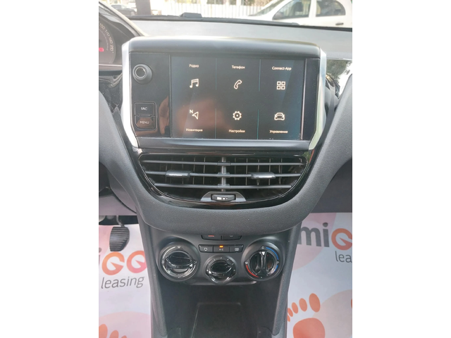 Peugeot 208 1.2i* EURO6D* 109000km. - автомобили, коли, обяви за нови и употребявани 10