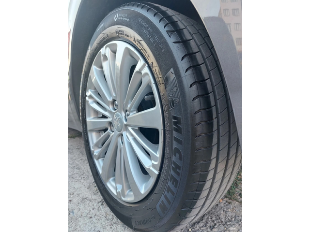 Peugeot 208 1.2i* EURO6D* 109000km. - автомобили, коли, обяви за нови и употребявани 14