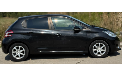 Peugeot 208 1.4HDI /70кс АВТОМАТ - автомобили, коли, обяви за нови и употребявани 6