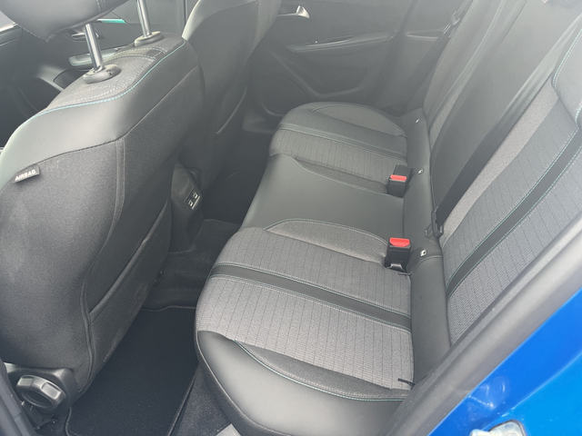 Peugeot 208 - автомобили, коли, обяви за нови и употребявани 9