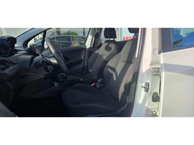 Peugeot 208 66734км. - автомобили, коли, обяви за нови и употребявани 8