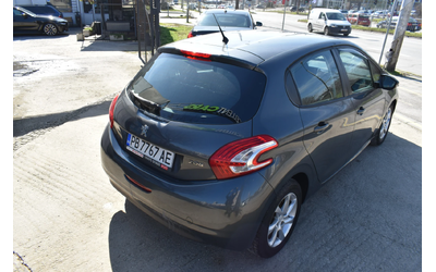 peugeot-208 - 4