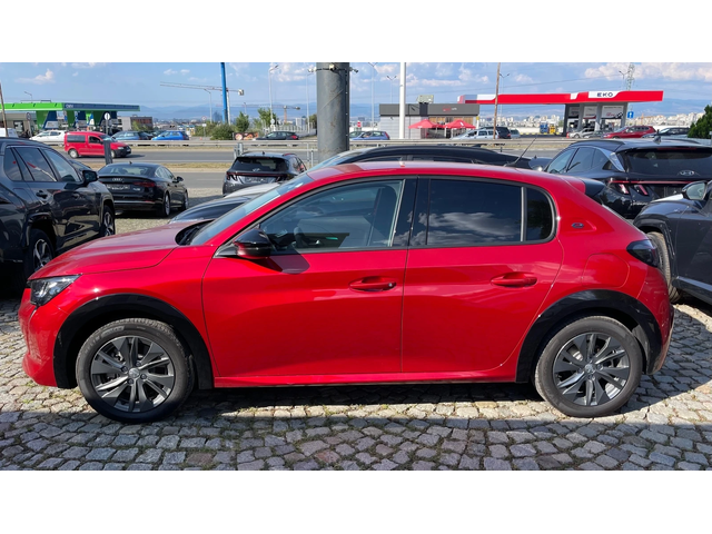 Peugeot 208 e-208 60KWh/new face - автомобили, коли, обяви за нови и употребявани 2