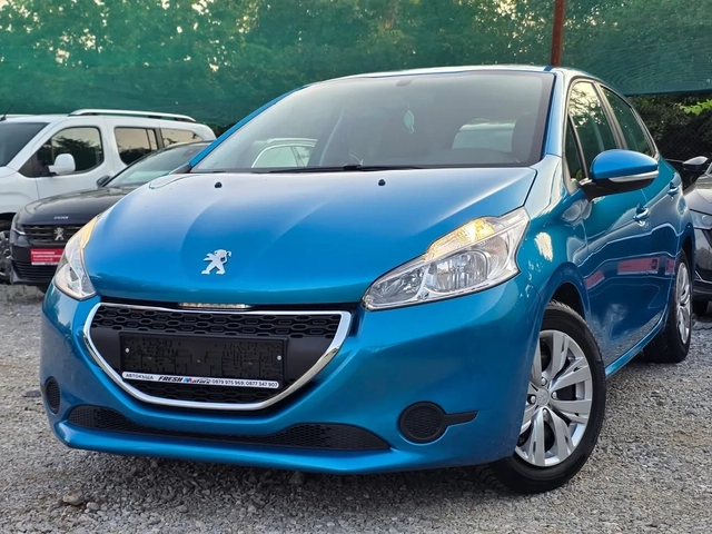 Peugeot 208 1.6HDI 92K.C. / КЛИМАТИК / НАВИГАЦИЯ - автомобили, коли, обяви за нови и употребявани 0