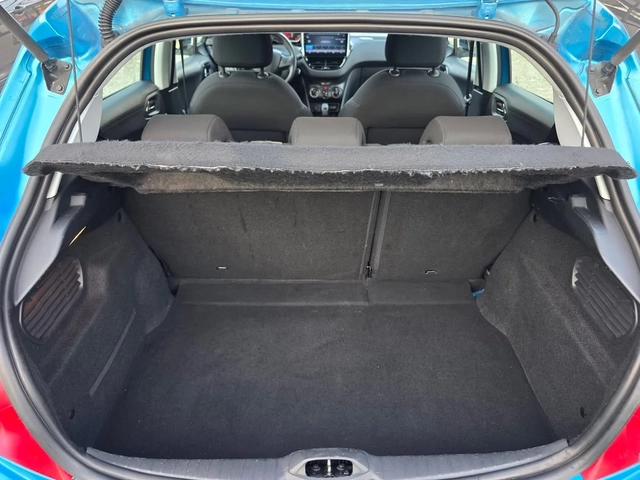 Peugeot 208 1.6HDI 92K.C. / КЛИМАТИК / НАВИГАЦИЯ - автомобили, коли, обяви за нови и употребявани 13