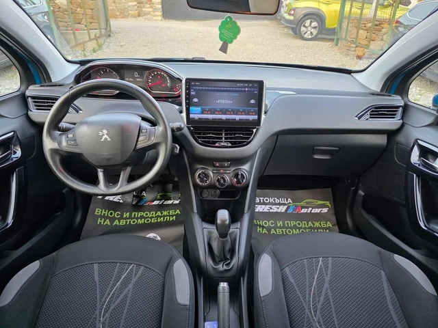 Peugeot 208 1.6HDI 92K.C. / КЛИМАТИК / НАВИГАЦИЯ - автомобили, коли, обяви за нови и употребявани 6