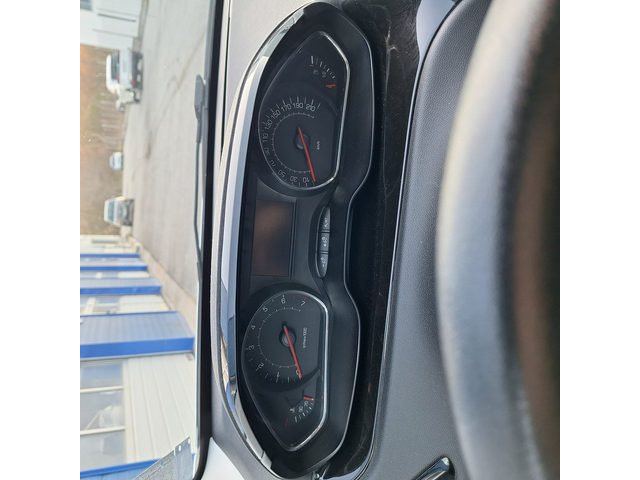 Peugeot 208  5P ACTIVE 1.0 VTi/68 BVM5 - автомобили, коли, обяви за нови и употребявани 6