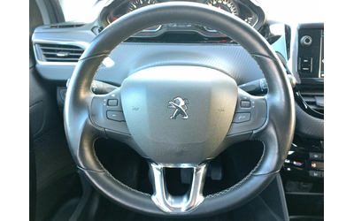 Peugeot 208 5P ALLURE 1.2 e-THP 110 BVM6 S&S EURO 6.2 - автомобили, коли, обяви за нови и употребявани 11