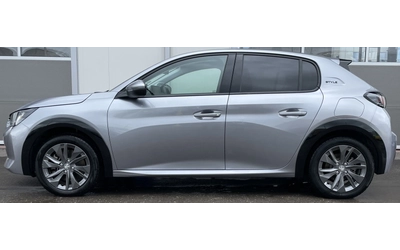 peugeot-208 - 1