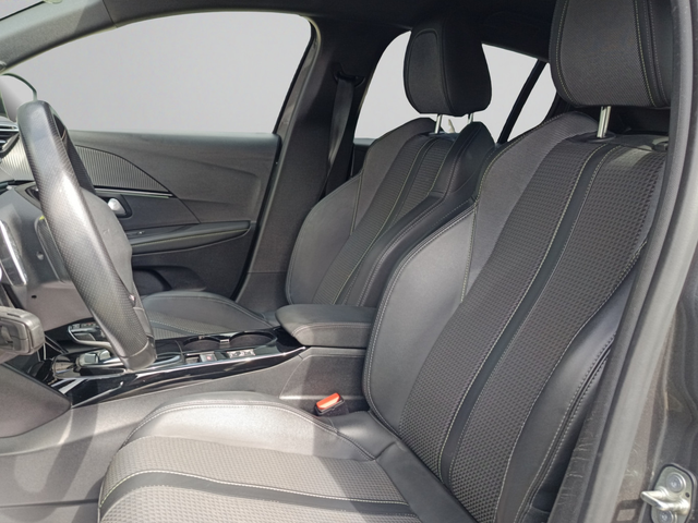 Peugeot 208 GT - автомобили, коли, обяви за нови и употребявани 13