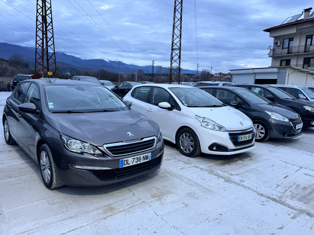 Peugeot 208 ЛИЗИНГ - автомобили, коли, обяви за нови и употребявани 13