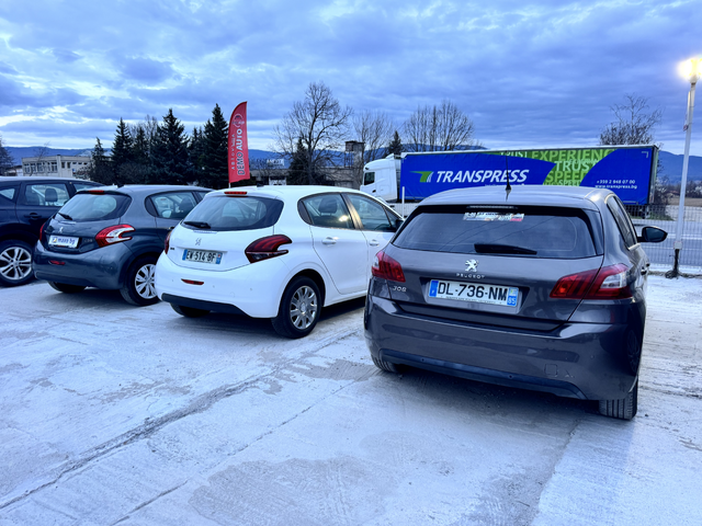 Peugeot 208 ЛИЗИНГ - автомобили, коли, обяви за нови и употребявани 14