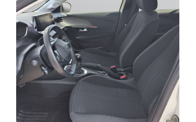 peugeot-208-new-line-up-active-pack-1-2-puretech-75-bvm5-euro-6-4 - 5