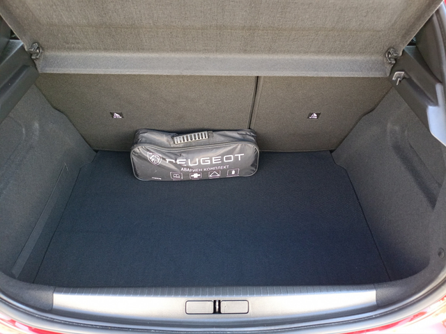 Peugeot 208 New Line Up ALLURE 1.2 PureTech 100 BVM6 - автомобили, коли, обяви за нови и употребявани 8