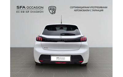 peugeot-208-new-line-up-allure-1-2-puretech-100-bvm6 - 5