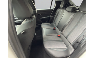 Peugeot 208 New Line Up ALLURE PACK 1.2 PureTech 100 EAT8 - автомобили, коли, обяви за нови и употребявани 10