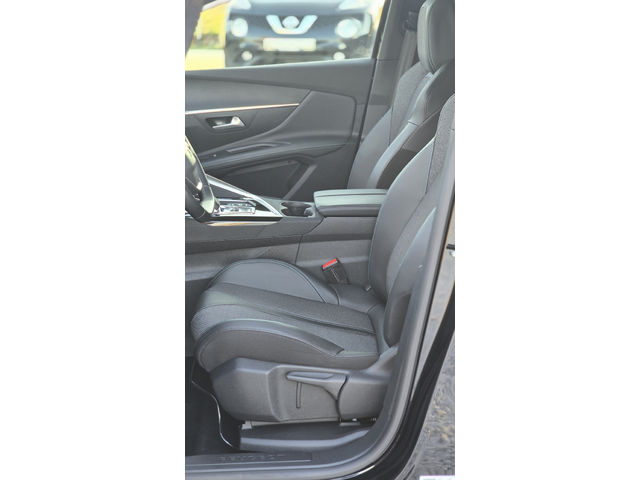 Peugeot 3008 1.5 *BlueHDI* EAT8* Allure* - автомобили, коли, обяви за нови и употребявани 16