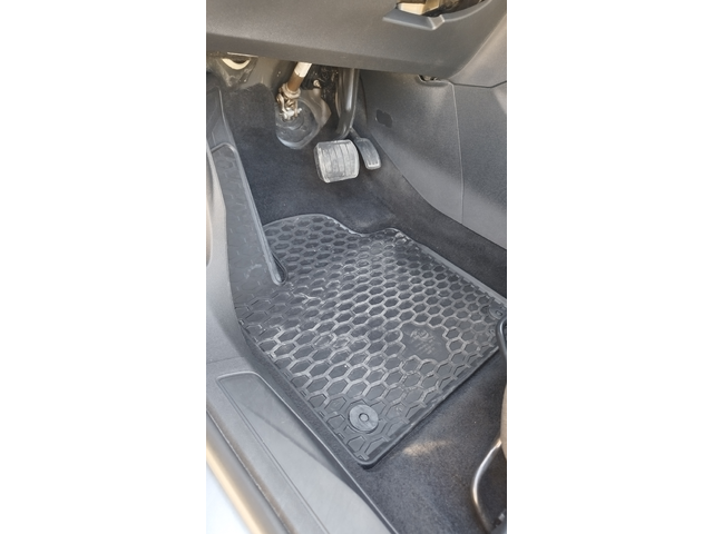 Peugeot 3008 1.5BlueHdi,131ks. - автомобили, коли, обяви за нови и употребявани 10