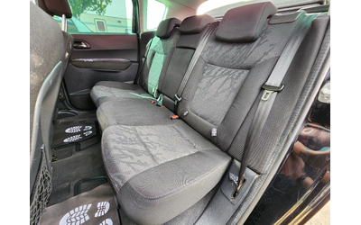 Peugeot 3008 2.0HDI - автомобили, коли, обяви за нови и употребявани 12