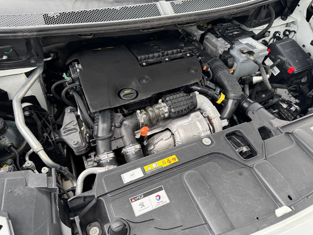 Peugeot 3008 1, 6hdi 120ps, 6ck., мулти, борд, темпо, нави, евр - автомобили, коли, обяви за нови и употребявани 16