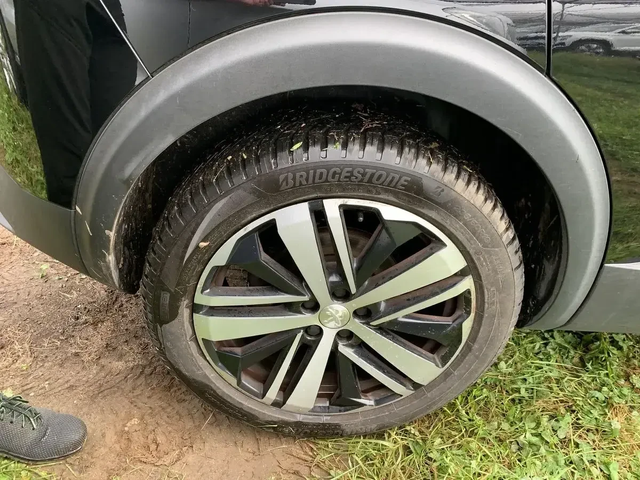 Peugeot 3008 2.0Blue-HDI GT-Line* 8EAT* FULL MAX* ПЕРФЕКТЕН* - автомобили, коли, обяви за нови и употребявани 14