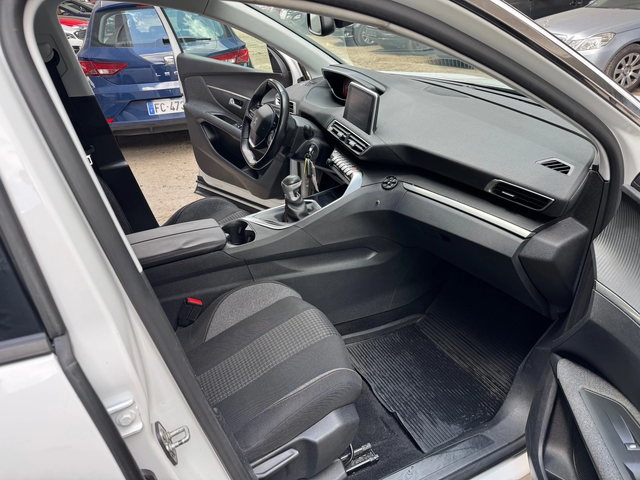Peugeot 3008 1.5 BlueHDI-131-2019-NAVI-6ск - автомобили, коли, обяви за нови и употребявани 15