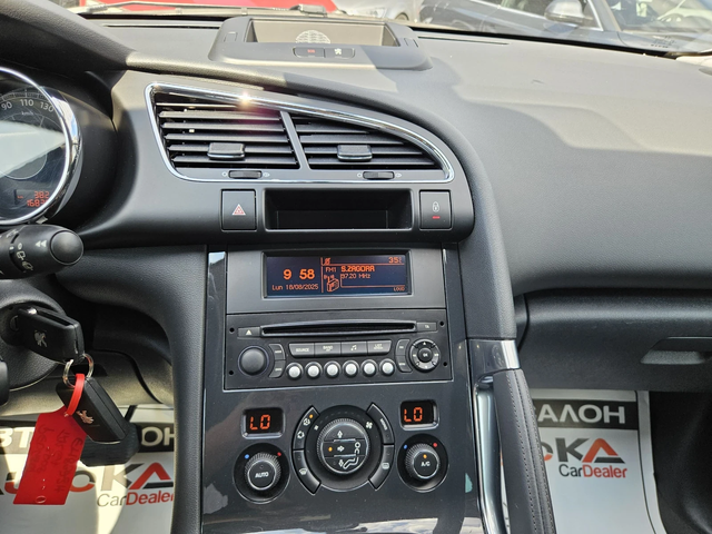 Peugeot 3008 2.0HDI-163кс= HYBRID= 4X4= СЕРВ.ИСТОРИЯ! - автомобили, коли, обяви за нови и употребявани 14