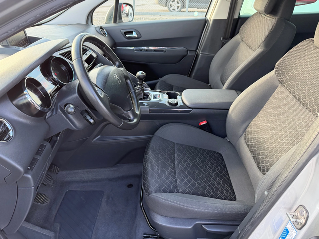 Peugeot 3008 1.6 HDI - автомобили, коли, обяви за нови и употребявани 8