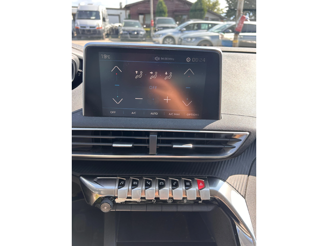 Peugeot 3008 1.2i NAVI EURO 6 - автомобили, коли, обяви за нови и употребявани 12