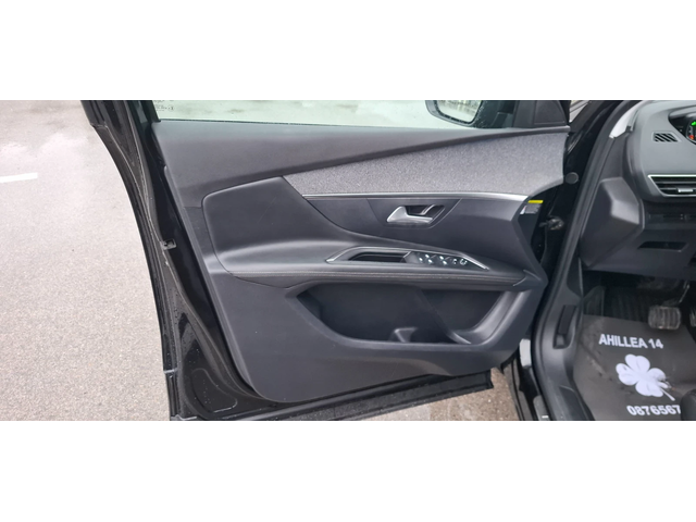 Peugeot 3008 1.6hdi Euro 6 Automat Full led Panorama - автомобили, коли, обяви за нови и употребявани 14