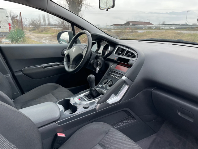 Peugeot 3008 1.6i-120-ITALIA - автомобили, коли, обяви за нови и употребявани 4