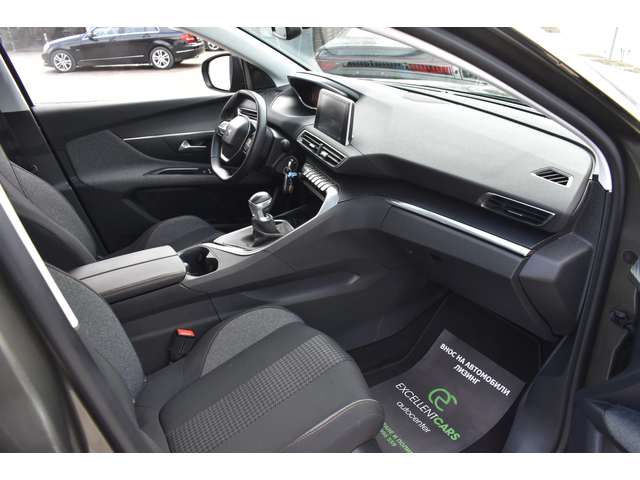 Peugeot 3008 1.2Т Pure-Tech* CAMERA - автомобили, коли, обяви за нови и употребявани 11