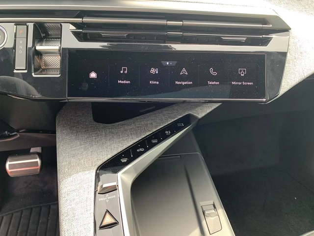 Peugeot 3008 e GT DISTR Winter Pack+ 360* PANO Keyless Massage - автомобили, коли, обяви за нови и употребявани 11