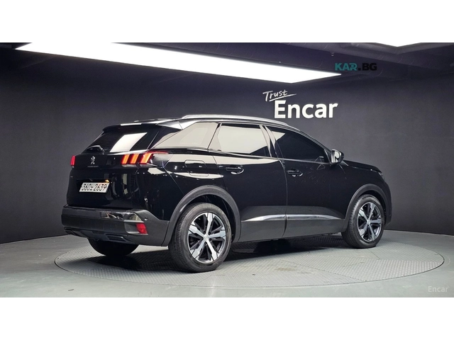 Peugeot 3008 1.5* BlueHDi* Allure* ПОДГРЕВ* КАМЕРА* KEYLESS* - автомобили, коли, обяви за нови и употребявани 2