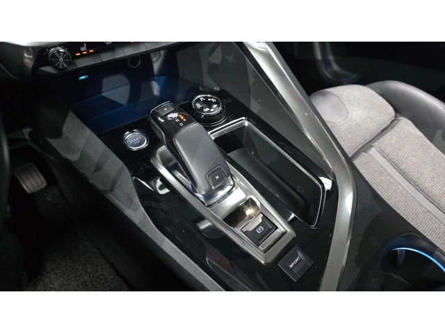 Peugeot 3008 1.6 BlueHDi Allure | Камера | LED | Парктроник - автомобили, коли, обяви за нови и употребявани 10