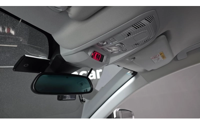 Peugeot 3008 1.6 BlueHDi Allure | Камера | LED | Парктроник - автомобили, коли, обяви за нови и употребявани 16