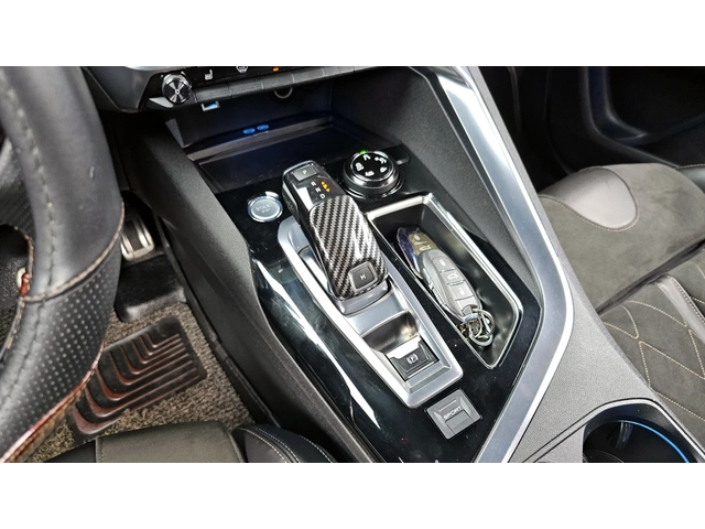 Peugeot 3008 | Панорама | Масаж | Кожа | Навигация - автомобили, коли, обяви за нови и употребявани 9