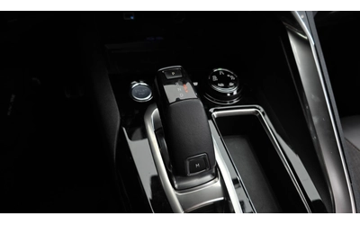 Peugeot 3008 1.6 BlueHDi GT Line - автомобили, коли, обяви за нови и употребявани 7